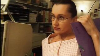 La Verite Si Tu Bandes (1999) Lucy Video