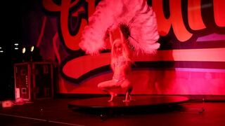 Tiny Texie Dancing At Exxxotica Chicago